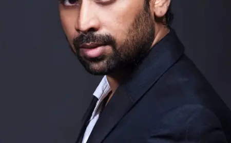 Manmohan Tiwari: Since I have chosen the life of an artist, my aim is always to entertain people