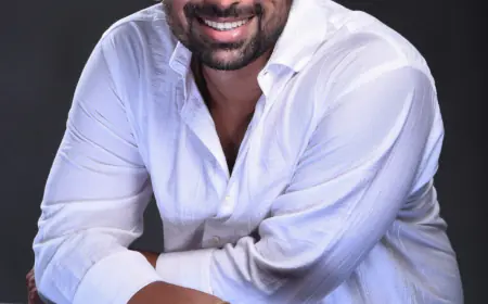 National Book Lovers Day: Manmohan Tiwari shares his love for reading