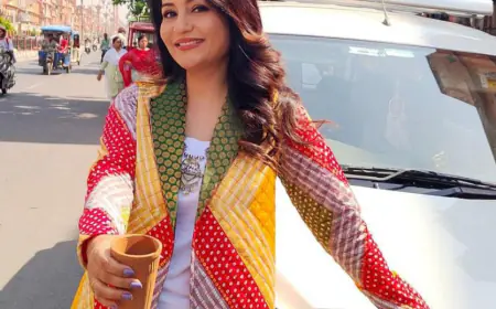 I do my own makeup for almost everything: Charul Malik  